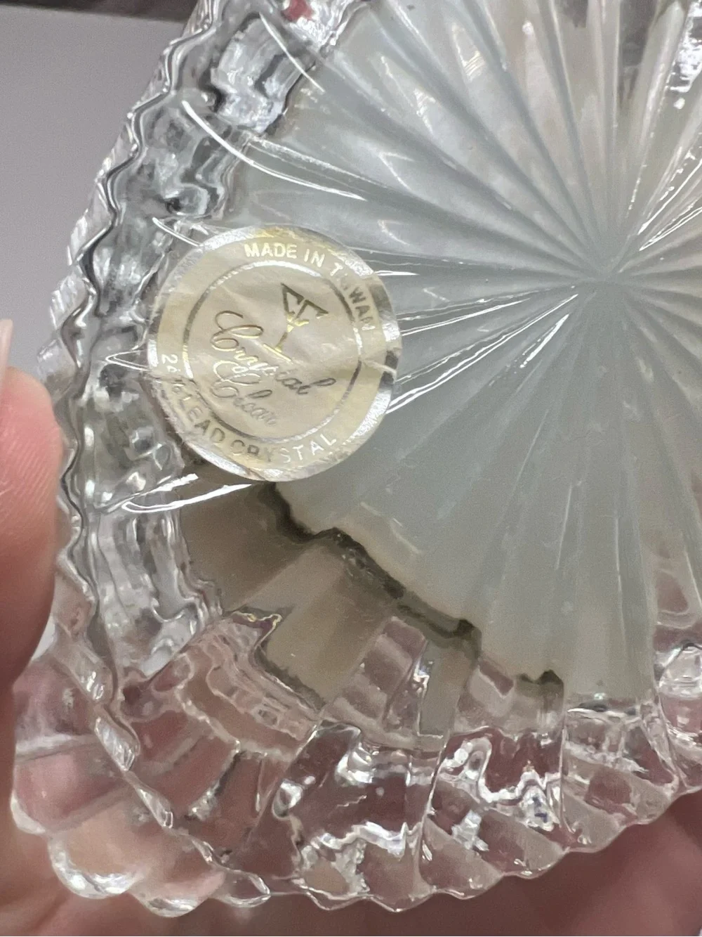 Crystal Oval Quartz Desk Clock with Cream Dial
